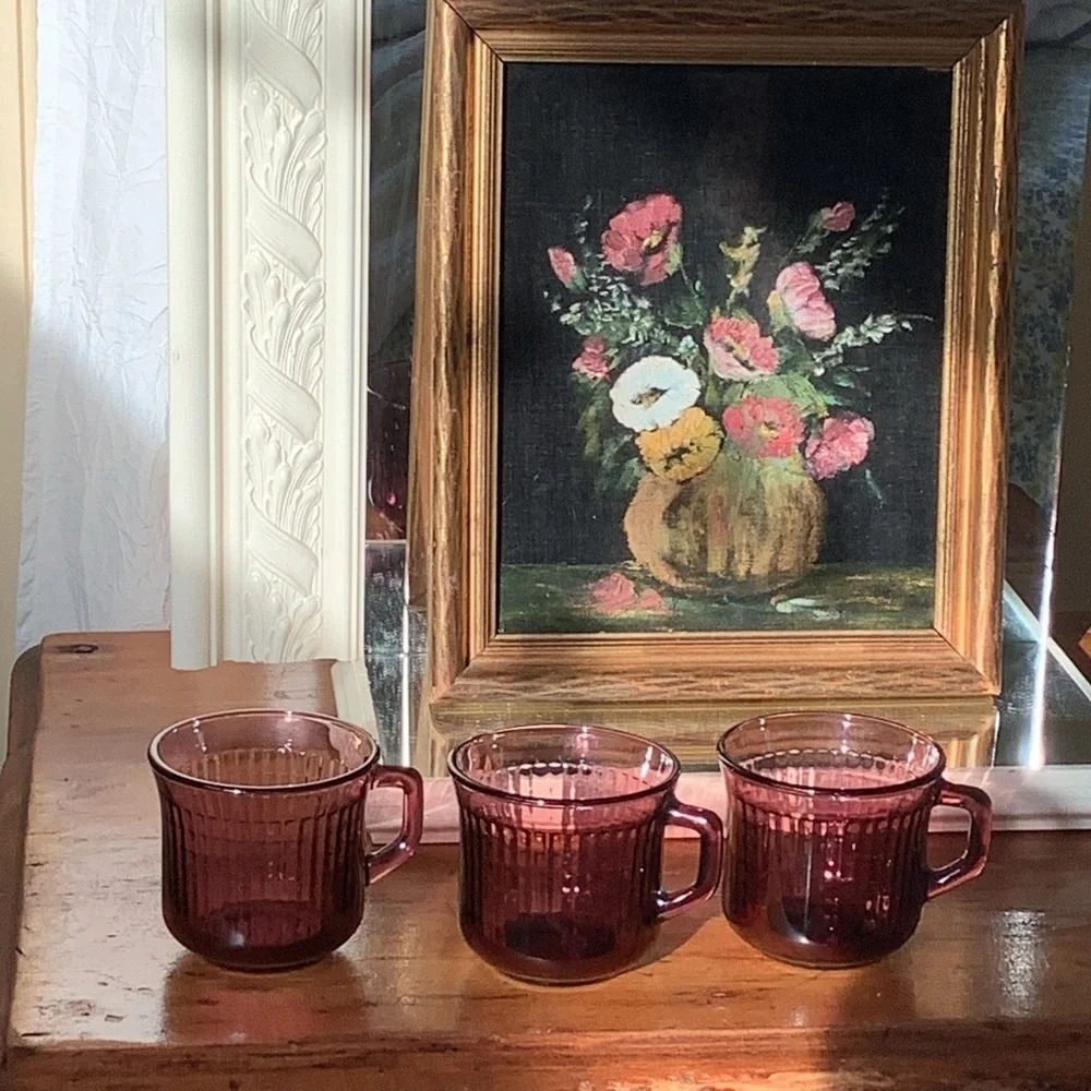 Vintage Amethyst Purple Aubergine Glass Coffee Cups Teacups Mexico
